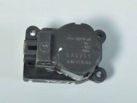 Ford Focus Шаговый двигатель печки,левый Запчасть код: 2179171
Тип кузова: Universaal