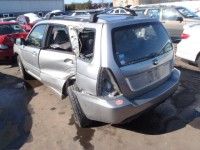 Subaru Forester 2006 - Автомобиль на запчасти