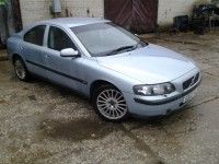Volvo S60 2001 - Автомобиль на запчасти
