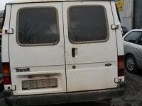 Ford Transit 2000 - Автомобиль на запчасти