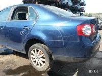 Volkswagen Jetta 2006 - Автомобиль на запчасти
