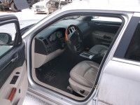 Chrysler 300C 2005 - Автомобиль на запчасти