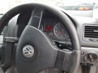 Volkswagen Jetta 2006 - Автомобиль на запчасти