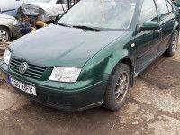 Volkswagen Bora 1999 - Автомобиль на запчасти