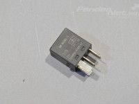 Volvo S40 1996-2003 реле Запчасть код: MB95338211