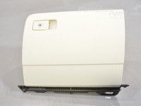 Volkswagen Passat (B8) Бардачок обложка Запчасть код: 3G1857101A  RC5
Тип кузова: Unive...