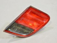Mercedes-Benz E (W210) Задний фонарь (на люке), правый Запчасть код: A2108208864
Тип кузова: Sedaan
До...