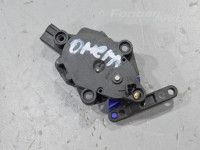 Opel Omega 1994-2003 Шаговый двигатель печки Запчасть код: 090512501