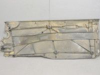 Volkswagen Polo Нижняя защита, правый Запчасть код: 2Q0825202B
Тип кузова: 5-ust luuk...