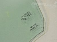 Volkswagen Sharan Стекло двери, левый (передний) (седан) Запчасть код: 7N0845201
Тип кузова: Mahtuniversaal