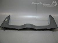 Volvo S60 2000-2009 НАКЛАДКА ЗАДНЕЙ ПАНЕЛИ Запчасть код: 30754444
Тип кузова: Sedaan