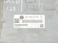 Volkswagen Golf 6 Двигатель блок управления (1.2 бензин) Запчасть код: 03F906070ER
Тип кузова: 5-ust luu...
