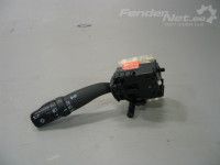 Toyota Avensis (T25) 2003-2008 Переключатель для фары / поворотов Запчасть код: 84140-05110