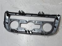 Volkswagen Sharan Рамка для дисплей и устройство управления Запчасть код: 7N0820073
Тип кузова: Mahtuniversaal