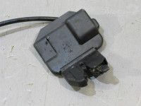Nissan Primera 2002-2007 Замок для люка багажника (седан) Запчасть код: 84630-AV600