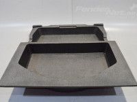 Subaru Legacy Багажный ящик ( универ.) Запчасть код: 91144AJ010
Тип кузова: Universaal