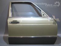 Mercedes-Benz 260S - 560SEL (W126) 1979-1991 Молдинг (правый передний  дверь) Запчасть код: 1266900440