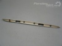 Mercedes-Benz E (W210) 1995-2003 Молдинг для люк багажника (sed) Запчасть код: 2107580038