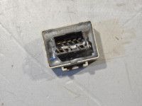 Toyota Yaris 1999-2005 Поворотник Реле Запчасть код: 81980-50030