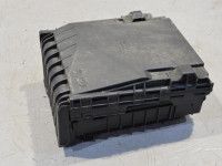 Volkswagen Scirocco Блок предохранителей Запчасть код: 1K0937125D
Тип кузова: 3-ust luuk...