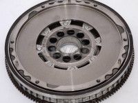 Volvo S60 2000-2009 маховик МАХОВИК для VOLVO S60 (RS) Тип коробки передач:...