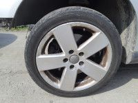 Volkswagen Passat 2006 - Автомобиль на запчасти