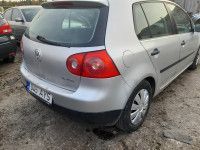 Volkswagen Golf 5 2004 - Автомобиль на запчасти