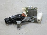 Toyota Aygo 2005-2014 Замок двери, правый (задний) Запчасть код: 69050-0H011