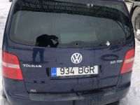 Volkswagen Touran 2004 - Автомобиль на запчасти