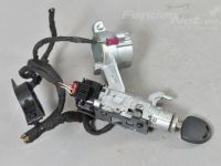 Opel Insignia (A) Замок зажигания+ ключ Запчасть код: 39136772 / 13274780
Тип кузова: U...
