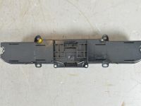 Mercedes-Benz Viano / Vito (W639) Аварийный сигнал Переключатель Запчасть код: A6398701910
Тип кузова: Kaubik