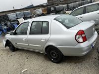 Renault Thalia / Symbol 2009 - Автомобиль на запчасти