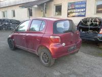Toyota Yaris 2002 - Автомобиль на запчасти