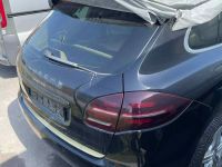 Porsche Cayenne 2011 - Автомобиль на запчасти