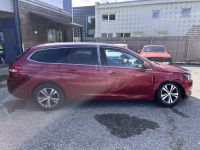 Peugeot 308 2017 - Автомобиль на запчасти