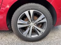 Peugeot 308 2017 - Автомобиль на запчасти