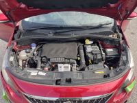 Peugeot 2008 2015 - Автомобиль на запчасти