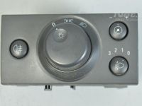 Opel Vectra (C) Esitulede lüliti Запчасть код: 13229632
Тип кузова: Universaal