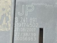 Opel Vectra (C) Блок предохранителей Запчасть код: 93190845
Тип кузова: Universaal