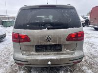 Volkswagen Touran 2013 - Автомобиль на запчасти